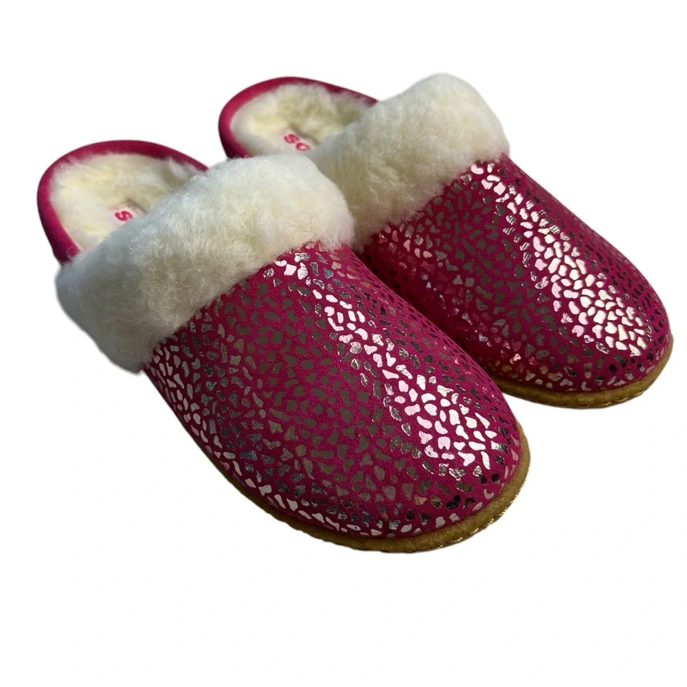 Sorel NEW Youth Nakiska Slide II Cactus Pink/White Fuzzy Slipper Youth 3, 4, 5